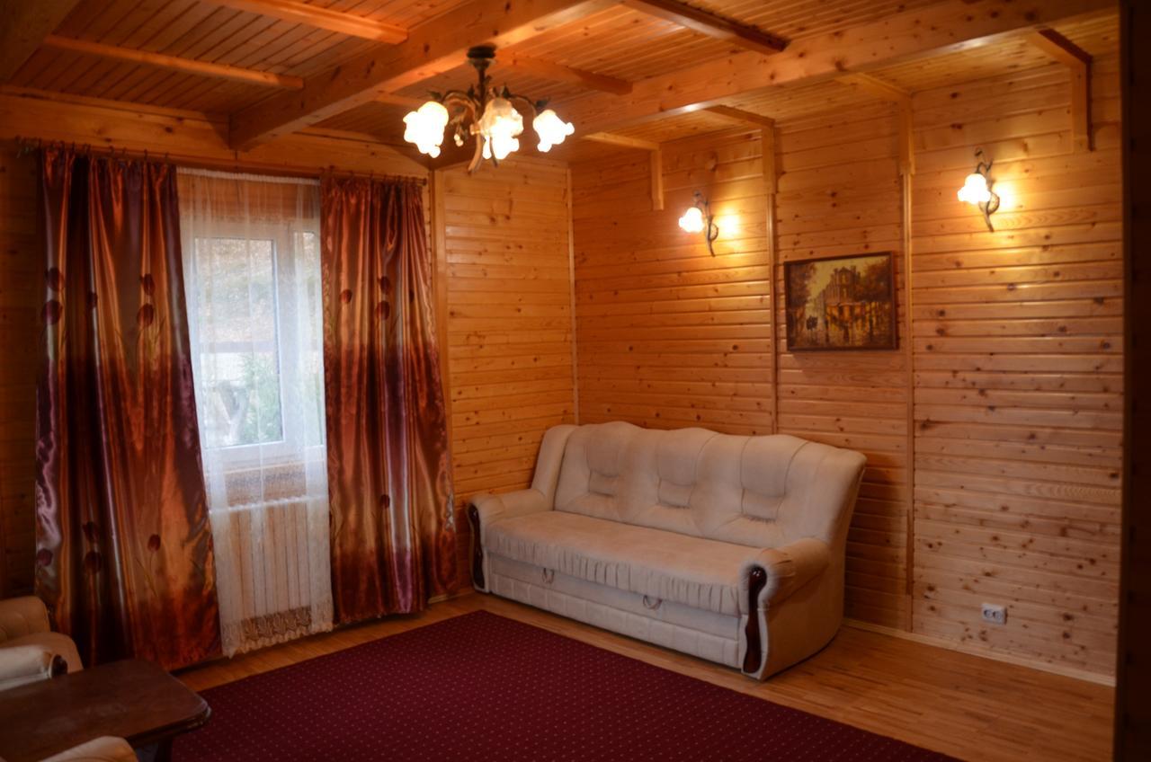 Sofia Forest Club Yaremche Bagian luar foto